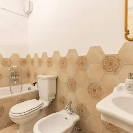 וילה Massa - Dimora Storica Con 12 Camere, Accoglie 30 Persone Calice Ligure