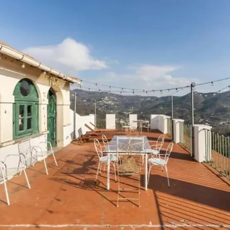 Massa - Dimora Storica Con 12 Camere, Accoglie 30 Persone וילה